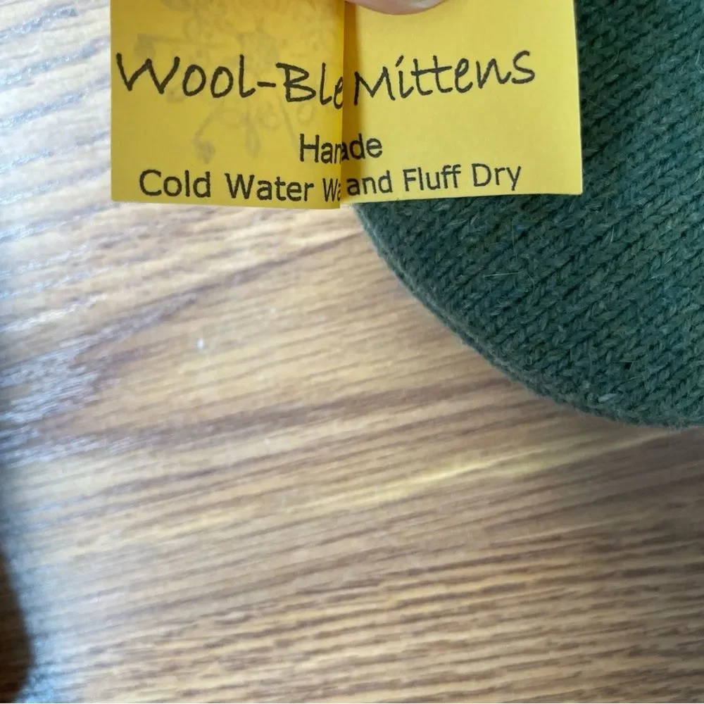 Unisex Wool Blend Winter Warm Knit Handmade Lined Snowman Cuff Mittens Gloves